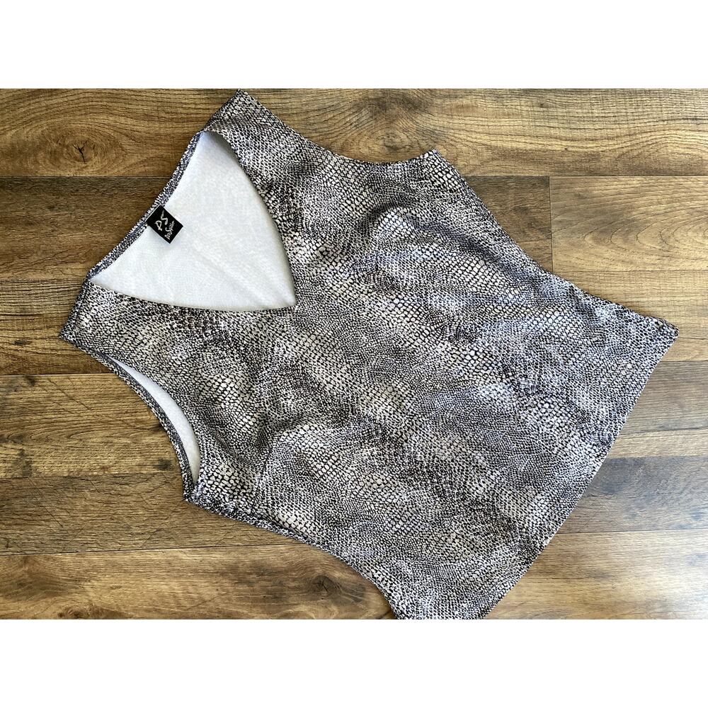 Vintage PS Y2K/90’s Metallic Snakeskin V Neck Sleeveless Top